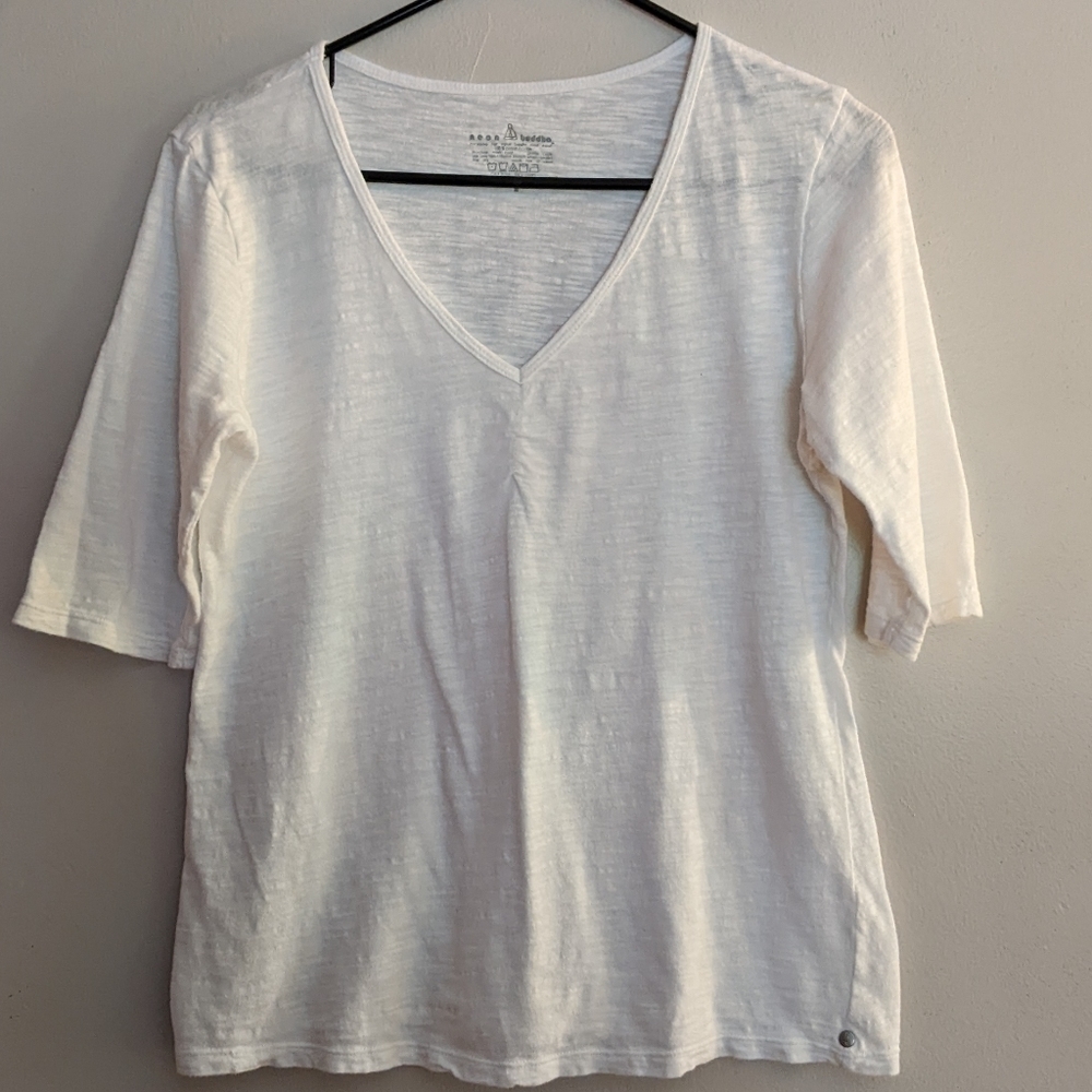 NEON Buddha Cotton Top Medium White Half Sleeves